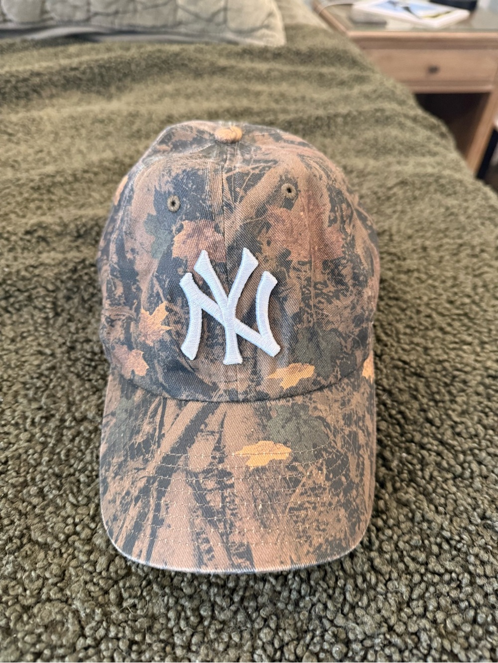 New York Yankees Camouflage Baseball Cap - Distressed Brown Camo